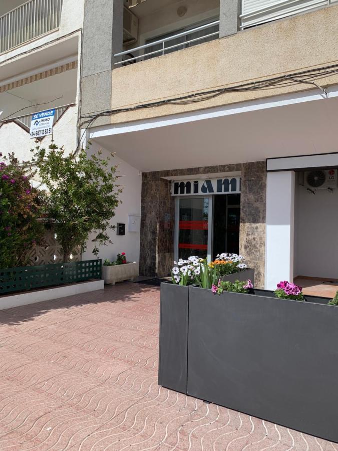 Apartamento Con Vistas Al Mar - Wifi - Aire Acondicionado Empuriabrava Zewnętrze zdjęcie